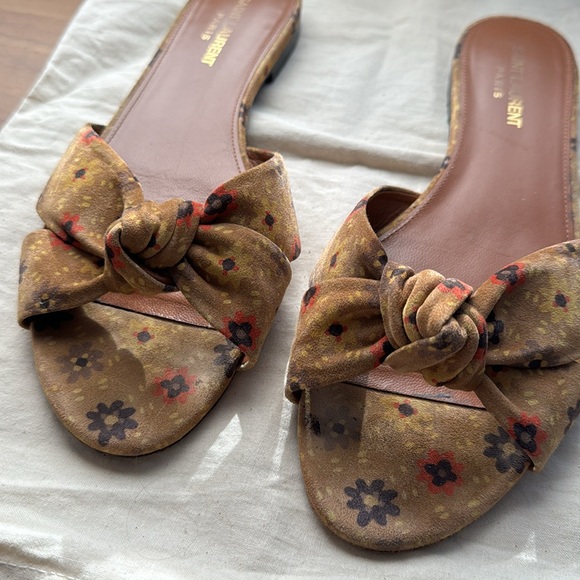 Saint Laurent Bianca floral sandal 39.5 beige floral - Picture 4 of 7